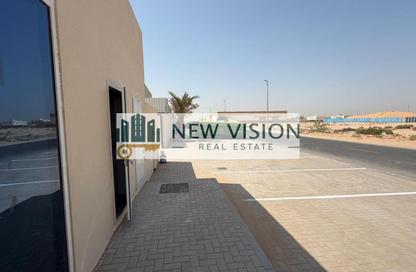 Shop - Studio - 1 for rent in Al Sajaa Industrial - Al Sajaa - Sharjah