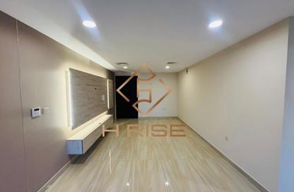 Apartment - 2 - 3 for rent in Joya Verde Residences - District 11 - Jumeirah Village Circle - Dubai