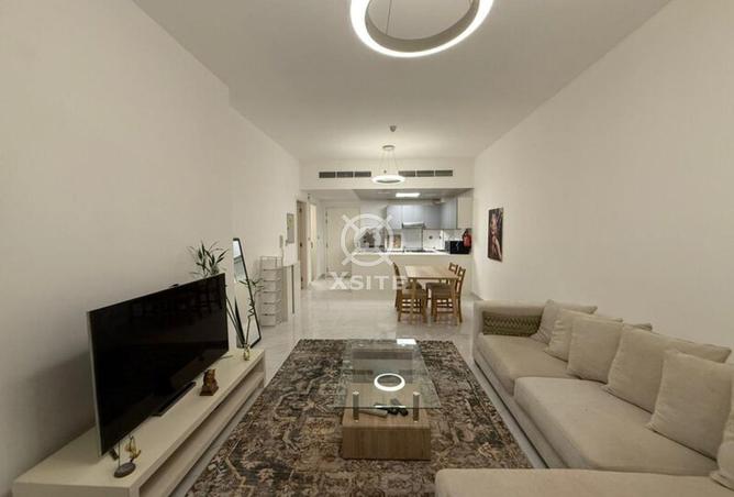 Modern Living | Fully Furnished | Rent Today photo 2