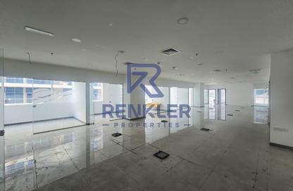 Office Space - Studio - 1 Bathroom for rent in Bay Square Building 7 - Bay Square - Business Bay - Dubai