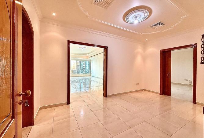 108614454 - Property Main Image