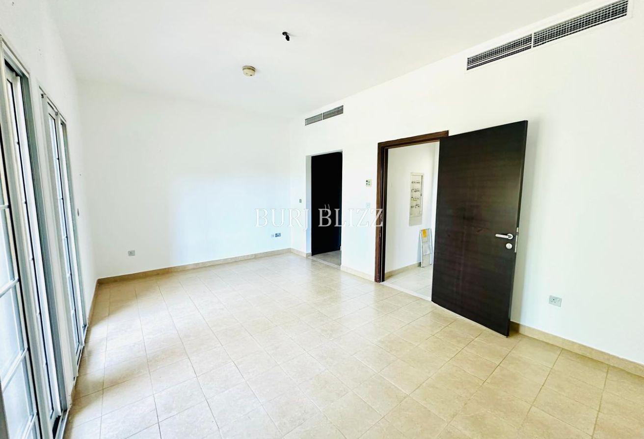 Exceptional | Private Garden | Peaceful Community photo 9