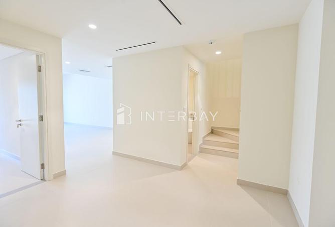 128380923 - Property Image 3