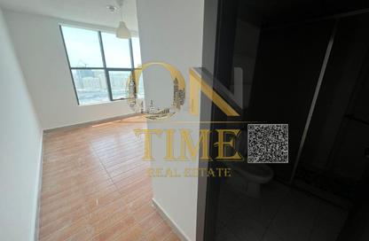 Apartment - 2 Bedrooms - 3 Bathrooms for rent in Al Rashidiya Towers - Al Rashidiya - Ajman Downtown - Ajman