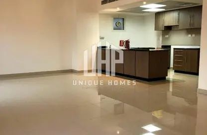 Villa - 3 Bedrooms - 4 Bathrooms for rent in Manazel Al Reef 2 - Al Samha - Abu Dhabi