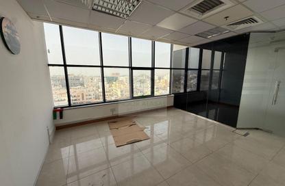 Office Space - Studio - 2 Bathrooms for rent in Al Muteena Technic Building - Salah Al Din Street - Deira - Dubai