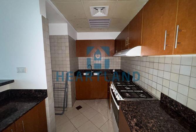 94028392 - صورة العقار 3