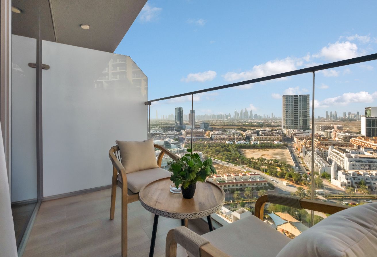 MODERN STUDIO | FULLY FURNISHED |  BALCONY| VACANT