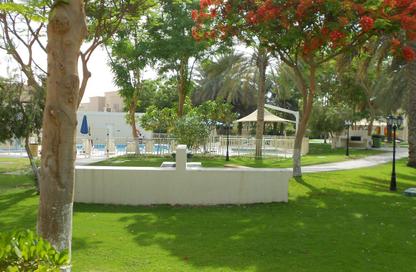 Villa - 3 Bedrooms - 4 Bathrooms for rent in Springs 15 - The Springs - Dubai