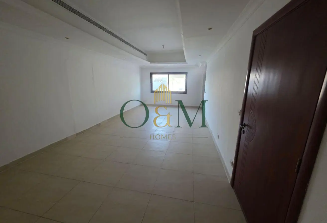 155997353 - Property Main Image