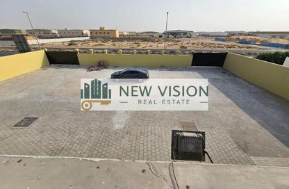 Warehouse - Studio - 1 for rent in Al Sajaa Industrial - Al Sajaa - Sharjah