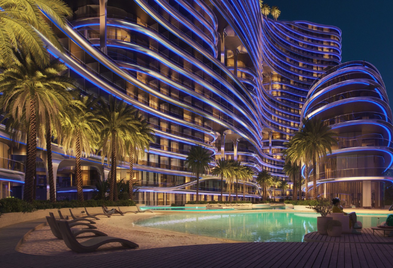 Luxury Living I Close to Metro | Excellent Value
