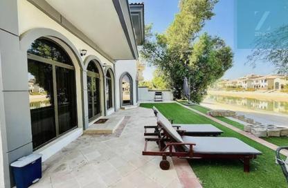 Villa - 5 - 6 for rent in Garden Homes Frond P - Garden Homes - Palm Jumeirah - Dubai