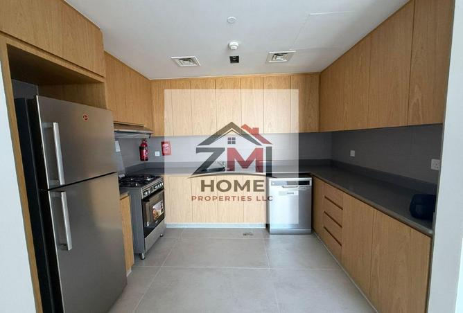 72324075 - Property Main Image