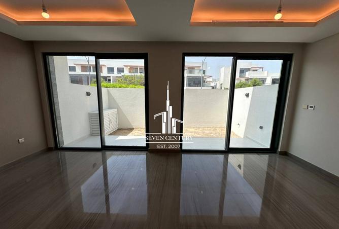 16035176 - Property Image 2