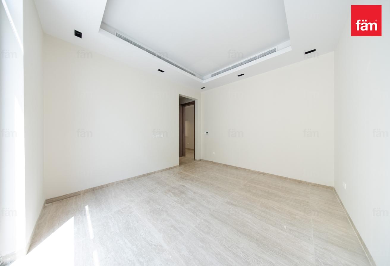 Suburban villa for family, easy access to the city photo 27