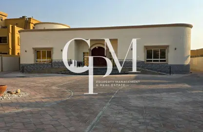 Villa - 3 Bedrooms - 5 Bathrooms for sale in Mohamed Bin Zayed City - Abu Dhabi