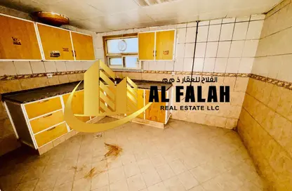 شقة - 3 غرف نوم - 3 حمامات للايجار في المصلى - الغرب - الشارقة