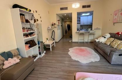Apartment - Studio - 1 Bathroom for rent in Building 78 - Mediterranean Cluster - Discovery Gardens - Dubai