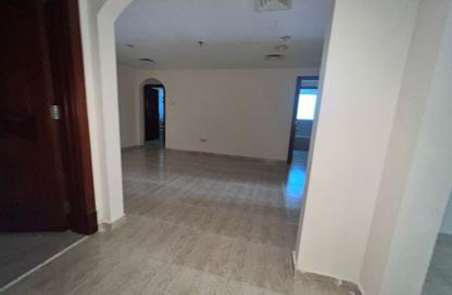 Apartment - 3 - 4 for rent in New Al Taawun Road - Al Taawun - Sharjah