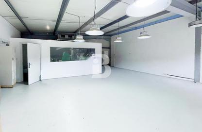 Warehouse - Studio for rent in Al Quoz Industrial Area 3 - Al Quoz Industrial Area - Al Quoz - Dubai