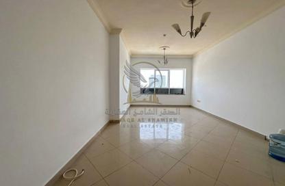Apartment - 3 Bedrooms - 3 Bathrooms for rent in New Al Taawun Road - Al Taawun - Sharjah