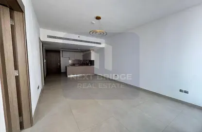 شقة - غرفة نوم - 2 حمامات للايجار في بلوبيل ريزيدنس - منطقة 11 - قرية جميرا الدائرية - دبي