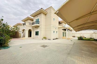 Villa - 5 Bedrooms - 7 Bathrooms for rent in Al Falaj - Al Riqqa - Sharjah