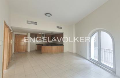 Apartment - 1 Bedroom - 2 Bathrooms for rent in Building 224 - Mogul Cluster - Discovery Gardens - Dubai Apartment - 1 Bedroom - 2 Bathrooms for rent in Building 224 - Mogul Cluster - Discovery Gardens - Dubai