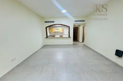 Apartment - 1 Bedroom - 2 Bathrooms for rent in Al Idrissi Building - Al Barsha 1 - Al Barsha - Dubai