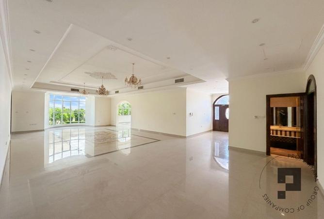 98240684 - Property Image 2