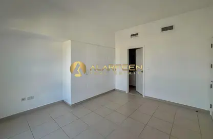 Apartment - 2 Bedrooms - 2 Bathrooms for rent in Zahra Apartments 1A - Zahra Apartments 1 - Zahra Apartments - Town Square - Dubai