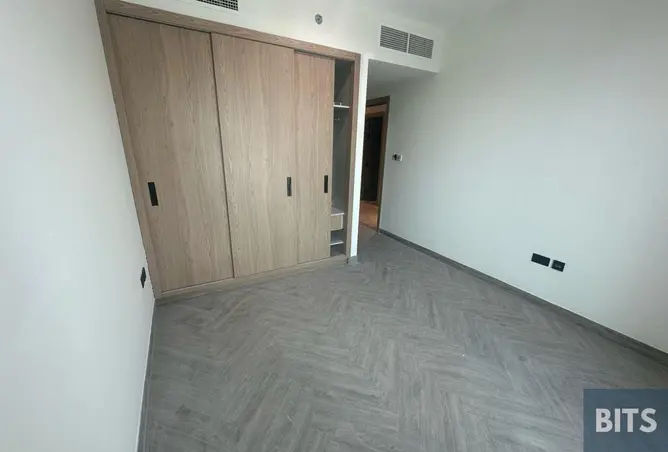 149542010 - Property Image 2