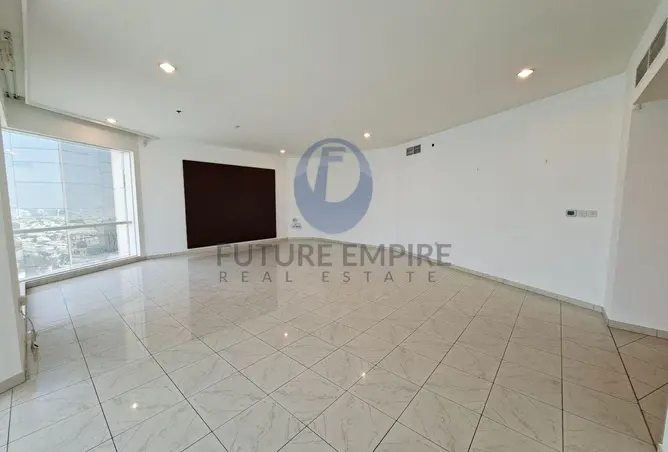 159168106 - Property Image 3