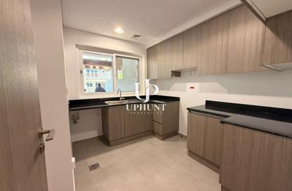 Townhouse - 4 - 4 for sale in Verona - Damac Hills 2 - Dubai Townhouse - 4 - 4 for sale in Verona - Damac Hills 2 - Dubai