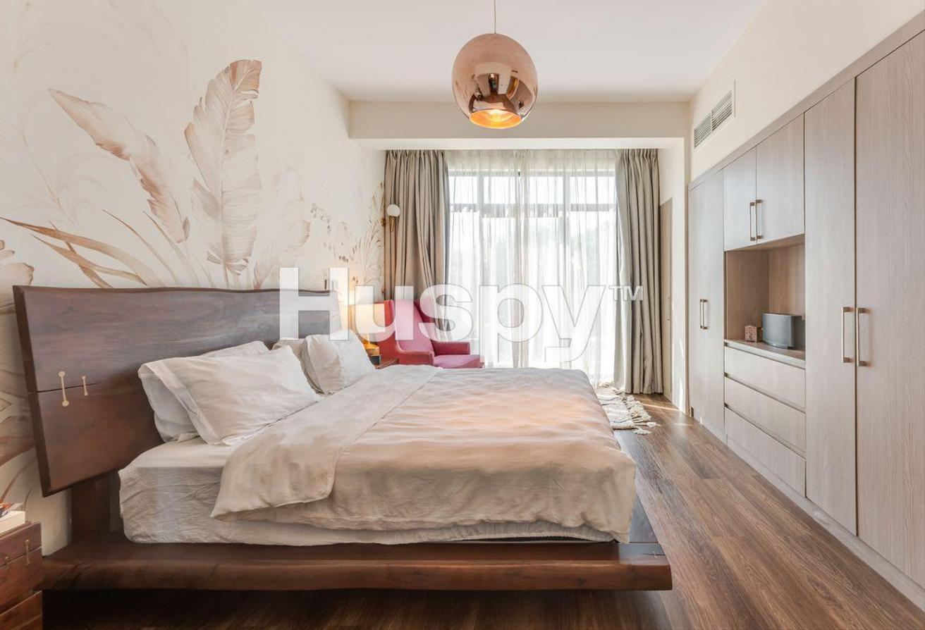 Upgraded and Extended | Corner Plot | Park Backing photo 16