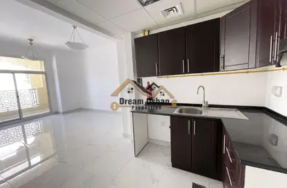 Apartment - 1 Bedroom - 2 Bathrooms for rent in The Pearl - Al Jaddaf - Dubai