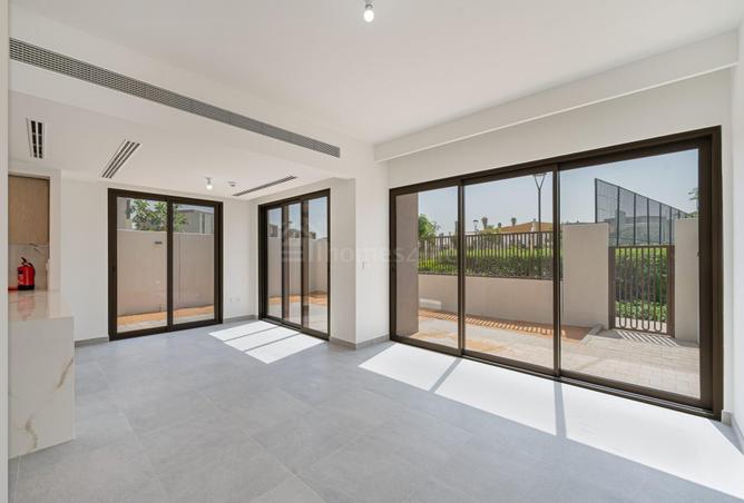 60536989 - Property Image 2