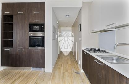 Apartment - Studio - 1 for rent in Park View Tower - District 14 - Jumeirah Village Circle - Dubai