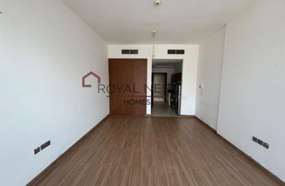 Apartment - Studio - 1 for rent in National Bonds Residence - District 15 - Jumeirah Village Circle - Dubai