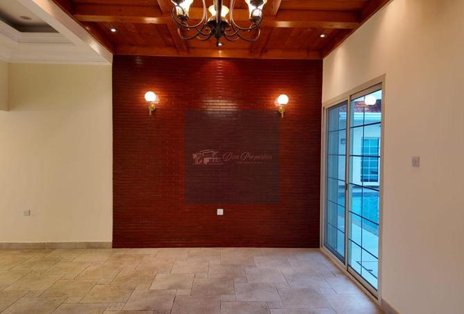 103680701 - Property Image 2