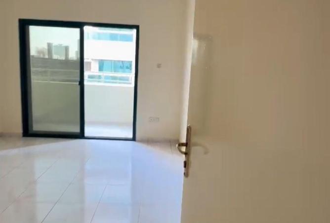 57352302 - صورة العقار 3