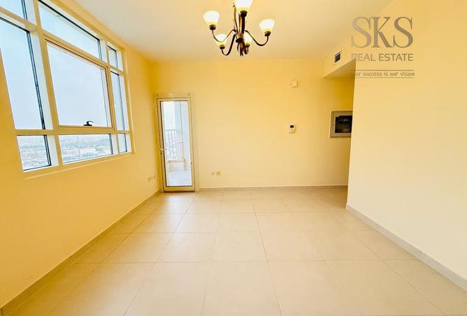 73121174 - Property Image 3