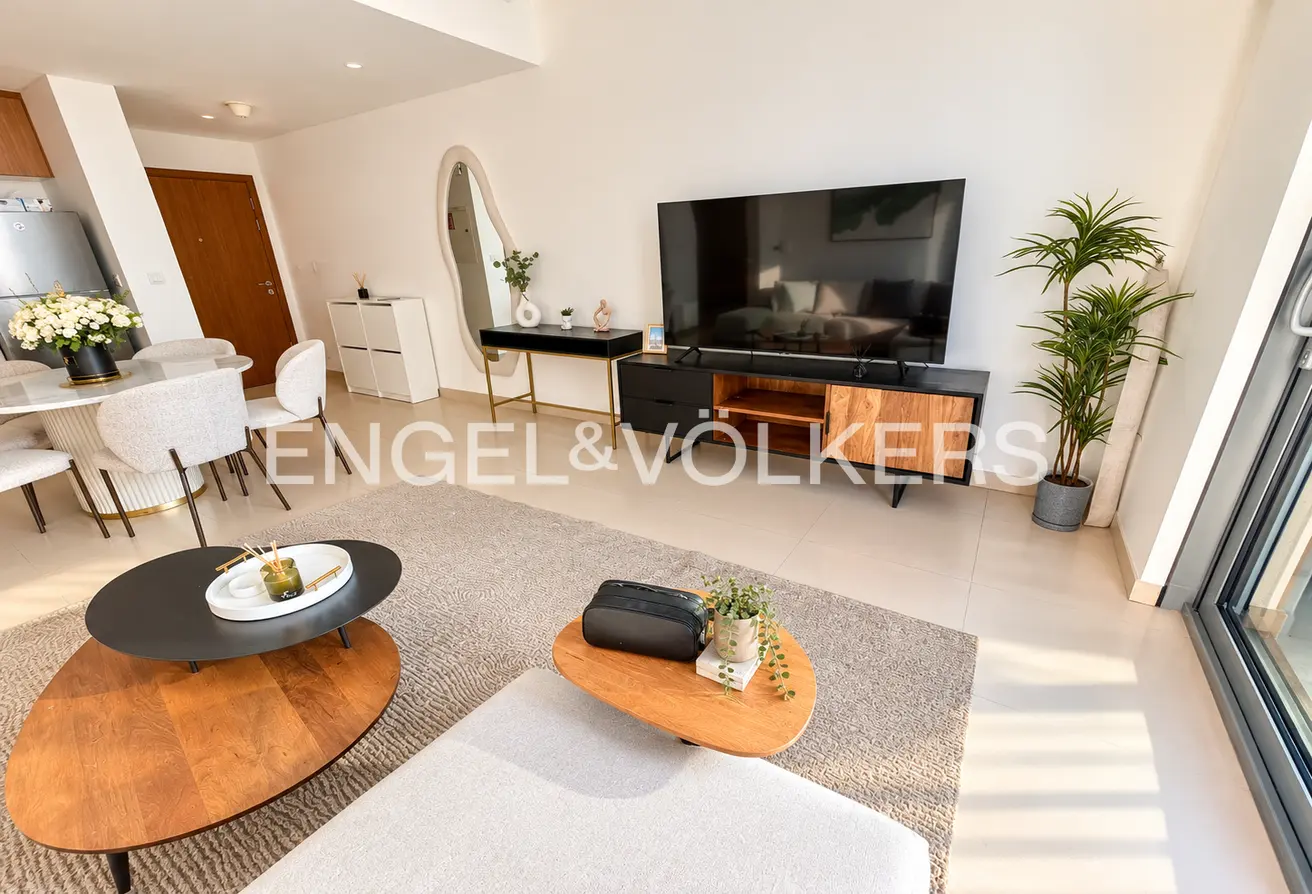 156929665 - Property Main Image