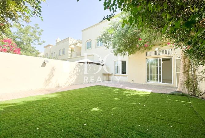 82783834 - Property Main Image