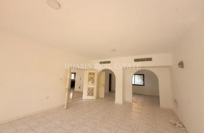 Villa - 5 - 5 for rent in Jumeirah 2 Villas - Jumeirah 2 - Jumeirah - Dubai