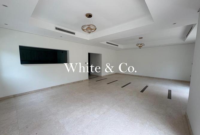 70685982 - Property Image 2