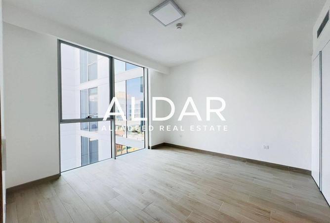 74248058 - Property Image 3