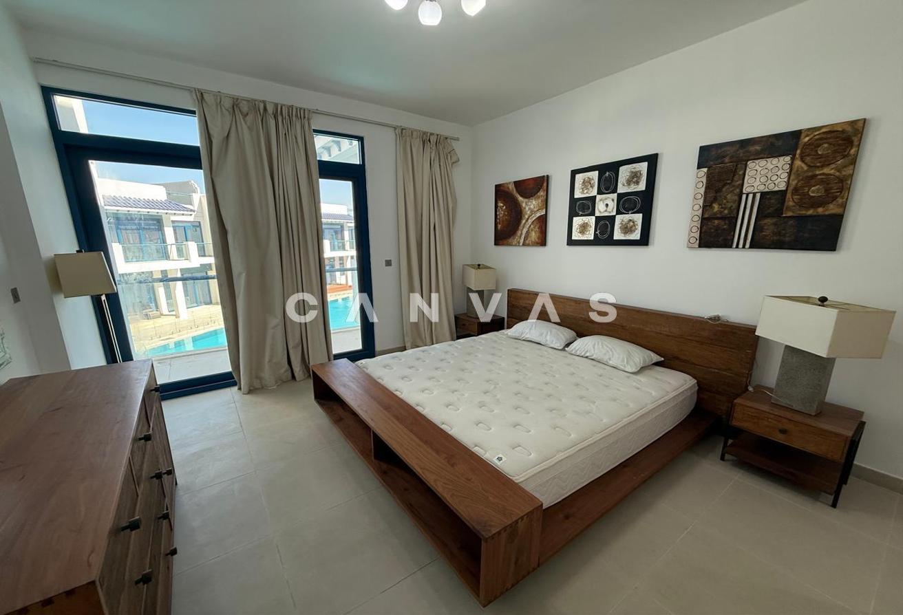 4BR + Maids | Luxury Palm Villa | Fully Furnished photo 8