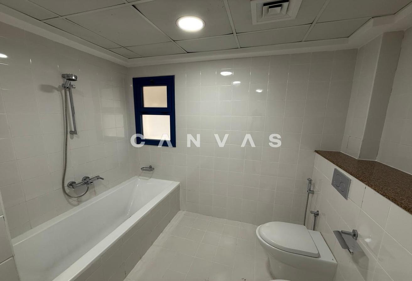 4BR + Maids | Luxury Palm Villa | Fully Furnished photo 10